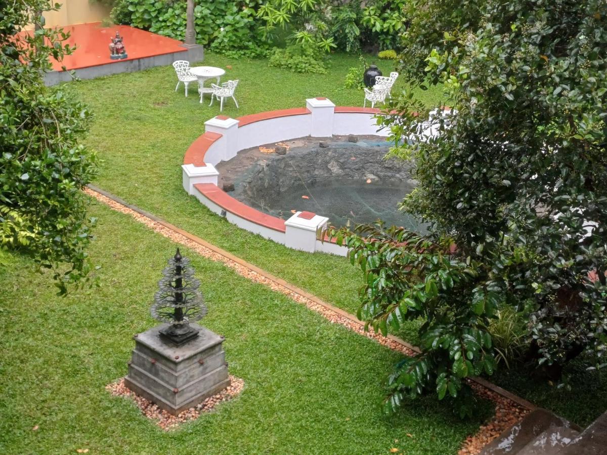 Marari Beach Bungalow Resort Alleppey 马拉利库兰 外观 照片